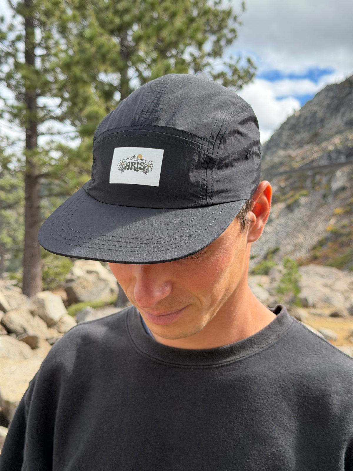 ARIS Mountain Hat Black