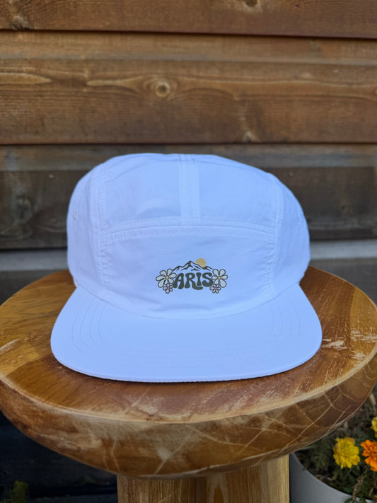 5 Panel ARIS Mountain Hat White
